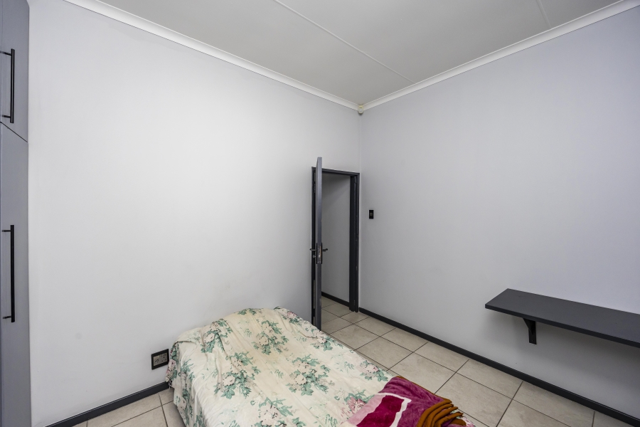 To Let 3 Bedroom Property for Rent in Beacon Bay Eastern Cape